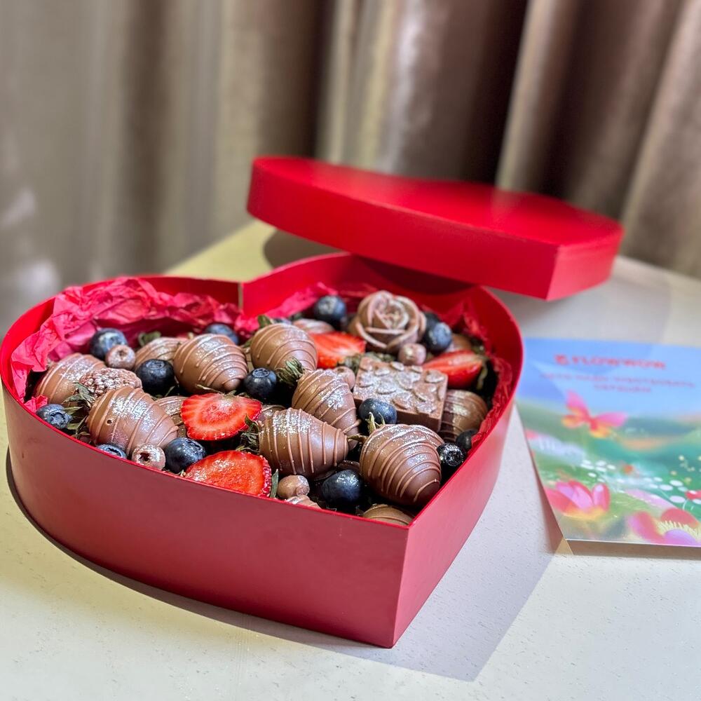 Клубника в шоколаде бельгийском 🎁с голубикой — фото 5