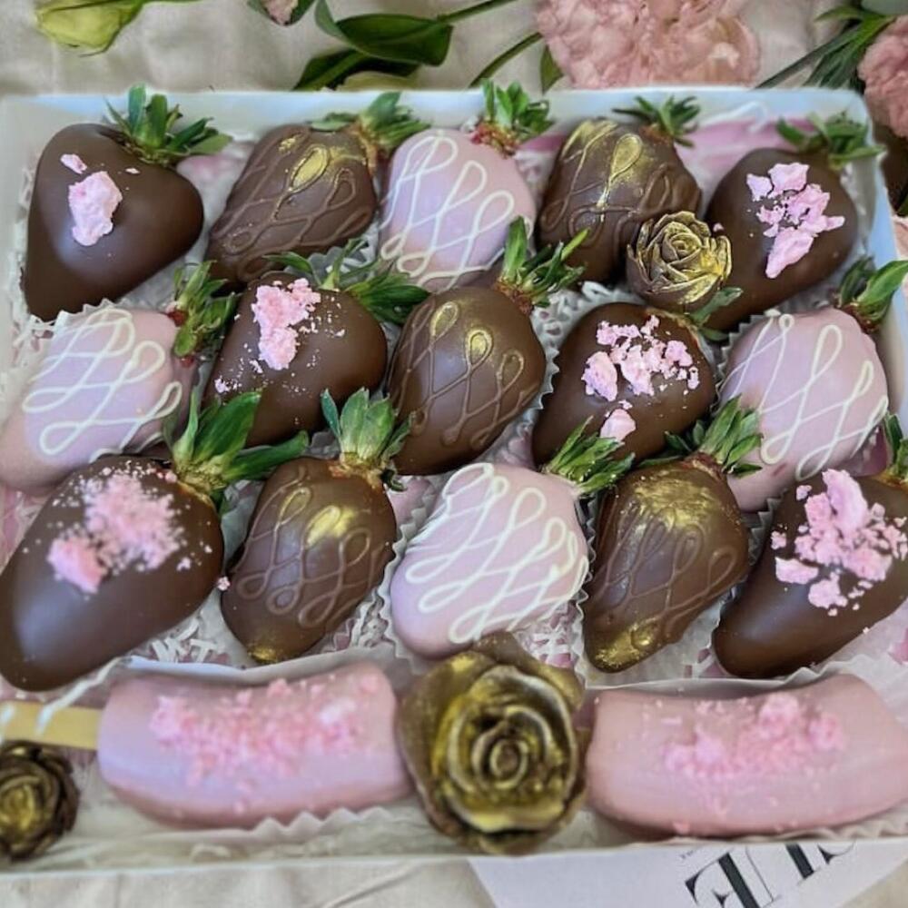 Клубника в шоколаде с цветочками га дена День матери маме 💖Пятигорск Железноводск КМВ и дальше — фото 4