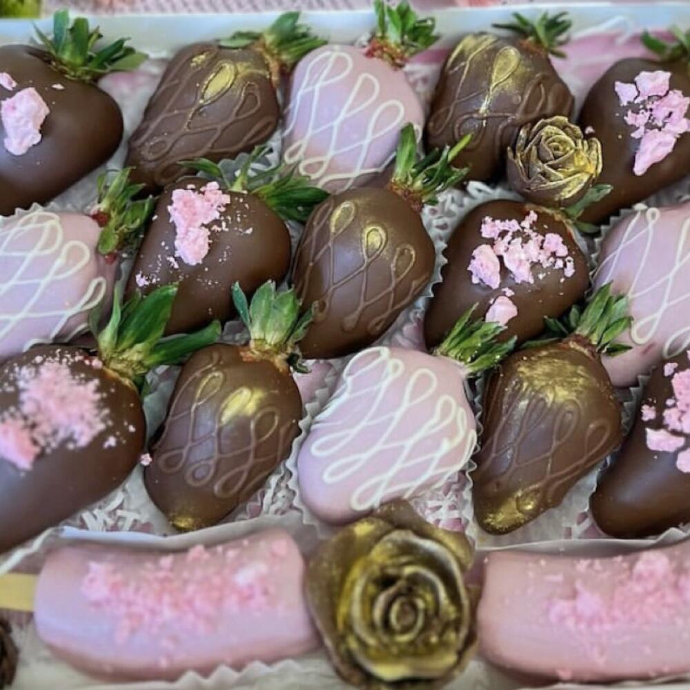 Клубника в шоколаде с цветочками га дена День матери маме 💖Пятигорск Железноводск КМВ и дальше — фото 5
