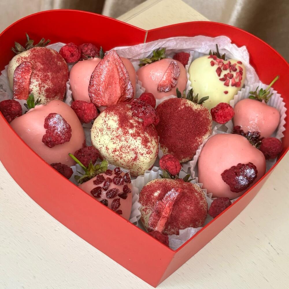 Клубника в шоколаде с ягодами 😍 Фрукты.Вкусно как бенто 🤤 — фото 2