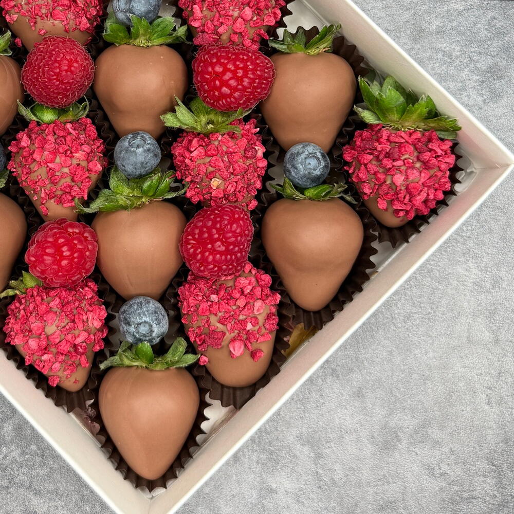 Клубника в шоколаде Mini berry — фото 6