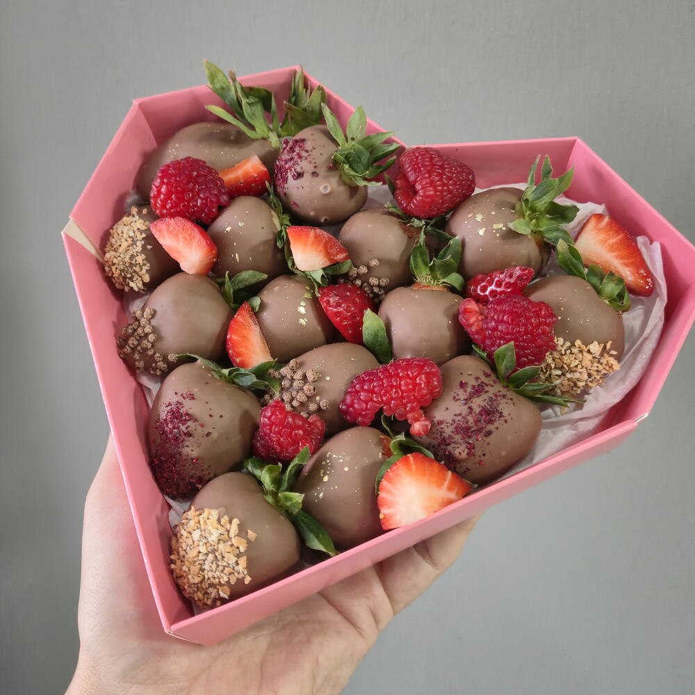 Клубника в шоколаде,очень вкусно 🫶🤤🎀 — фото 7