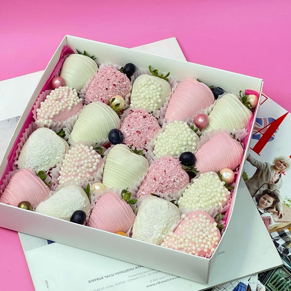Клубника в шоколаде (20-30 ягод) «Chocolate Berry Bliss»день рождения,подарок папе,маме,родным,знакомым — фото 3