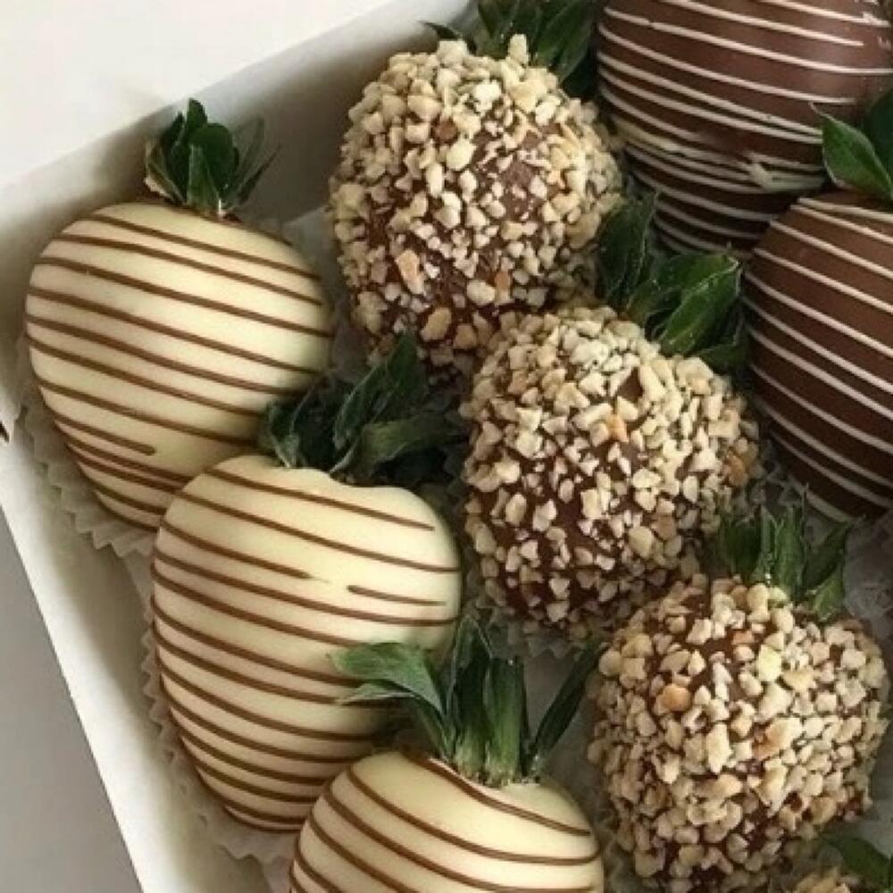 Классический набор клубники в шоколаде 🩶 (16 штук) — фото 2