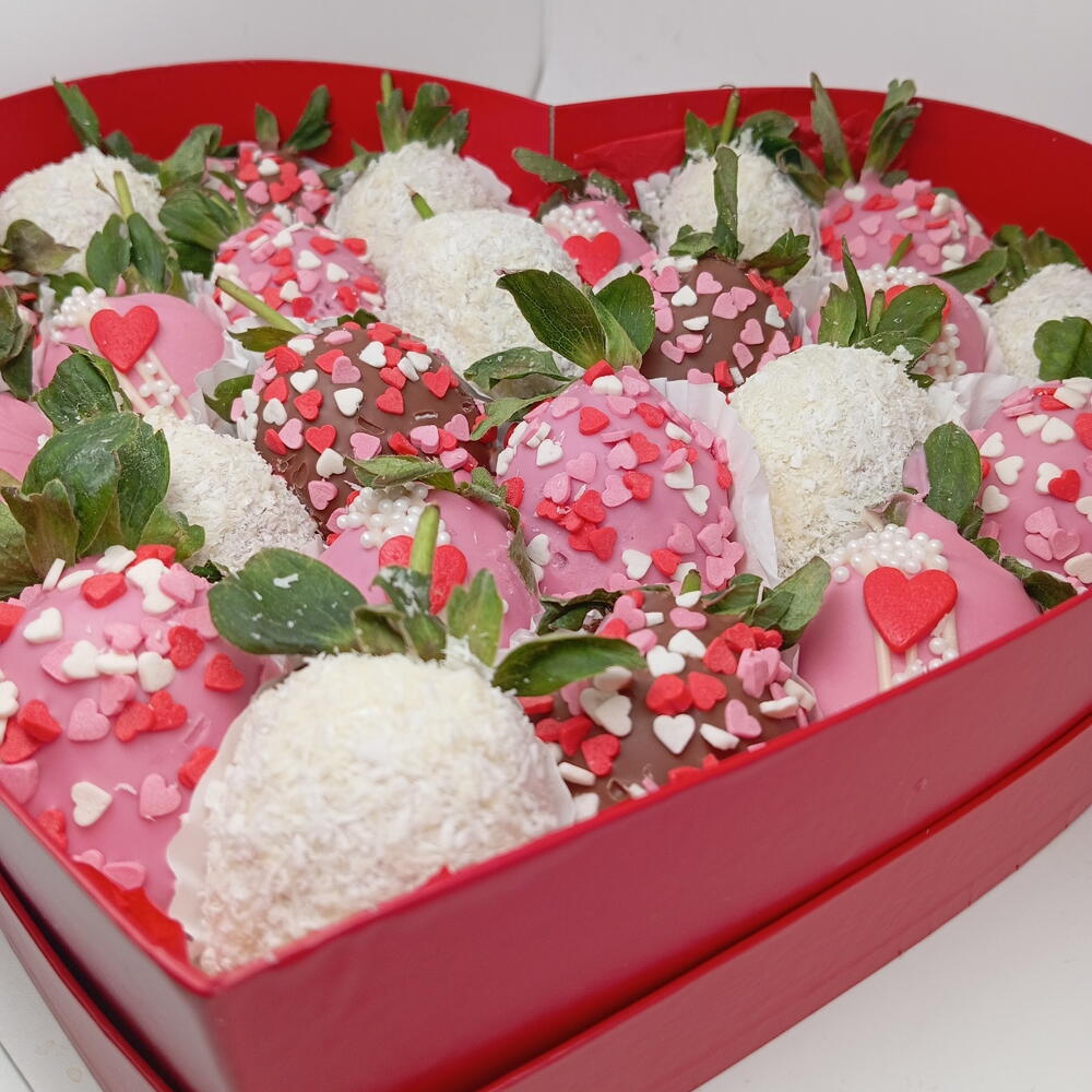 Набор из клубники в шоколаде "Valentine" (23-25 штук) — фото 7