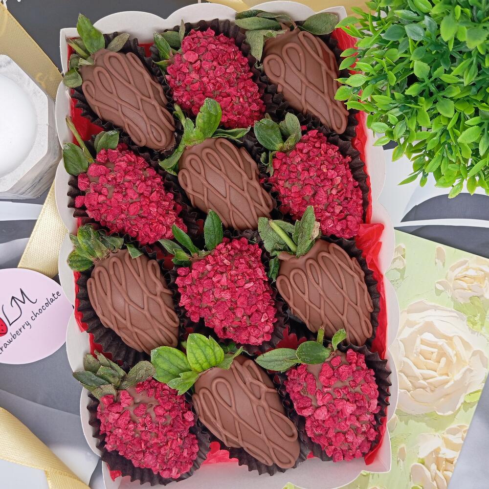 Клубника в шоколаде - Набор "Strawberry boom" (12 штук) — фото 2