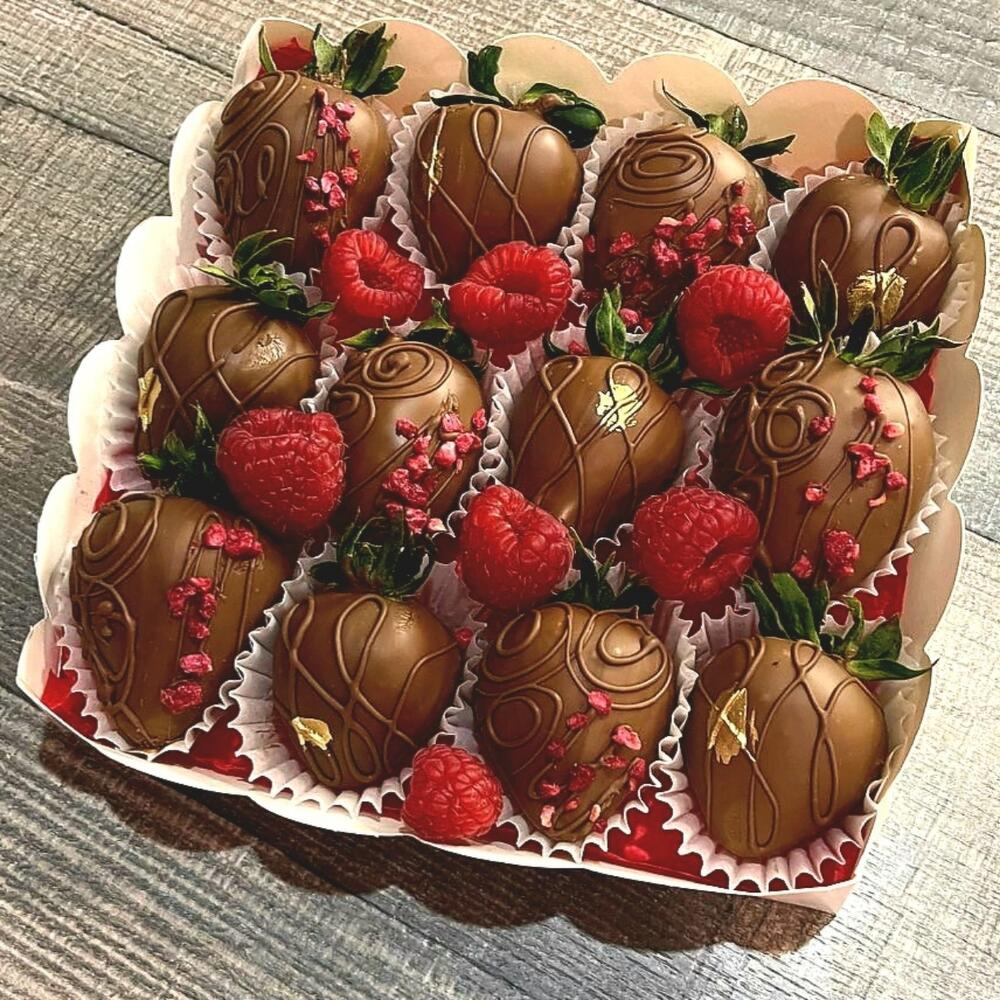 Набор из клубники Малиновый Шик Корпоративные подарки — фото 4