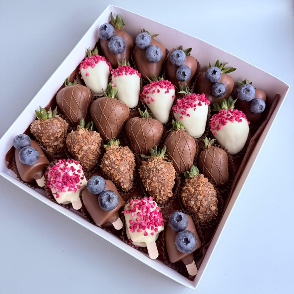 Клубника 🍓 и бананы 🍌 в шоколаде /набор/подарок — фото 3