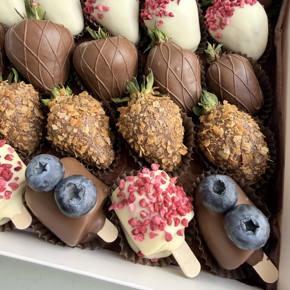 Клубника 🍓 и бананы 🍌 в шоколаде /набор/подарок — фото 2