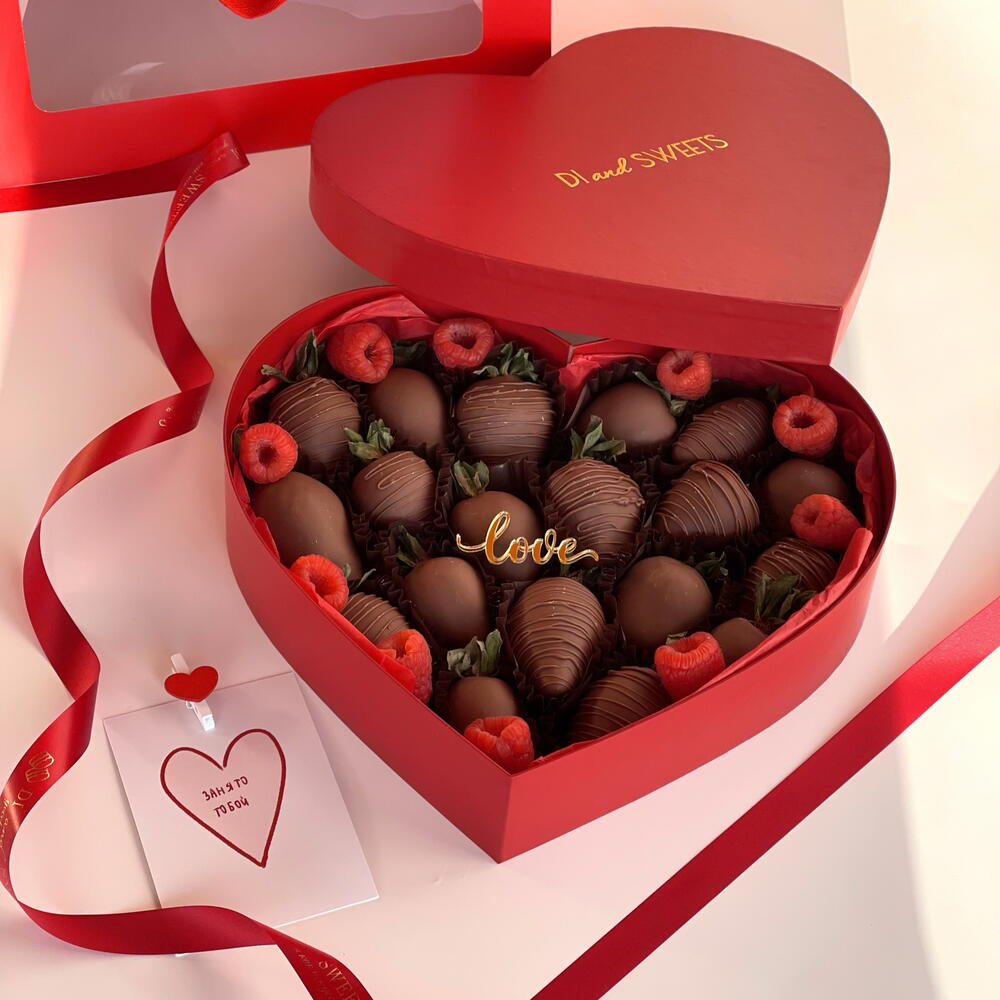 Клубника в шоколаде/ подарок любимой девушке с надписью «love» 14 февраля — фото 2