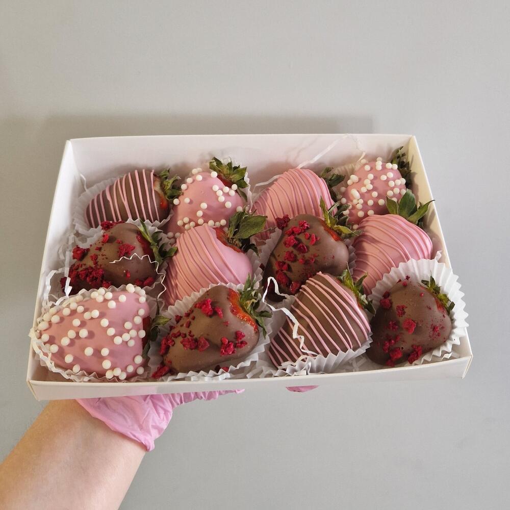 Клубника в шоколаде 🍫(12 ягод) Французский поцелуй — фото 4