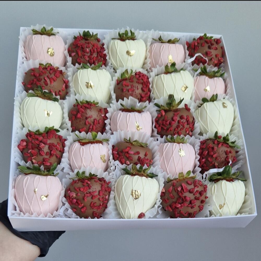 Клубника в шоколаде Роскошь 🍫 20-25шт маме/ мамуле/ любимой/ девушке/ жене/ сестре/ коллеге/ подруге — фото 4
