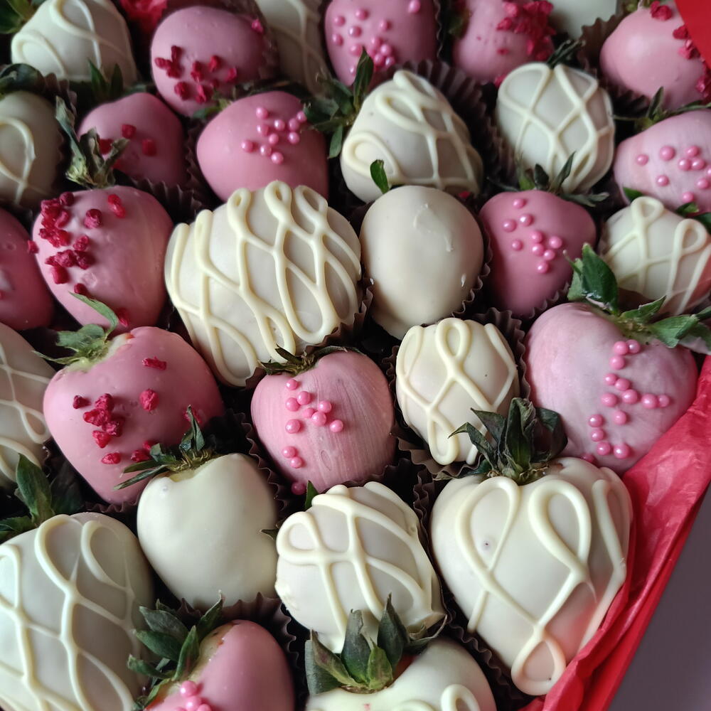 Сердце ХL с клубникой в шоколаде 🍓Клубника в шоколаде Дофаминовый букет — фото 4