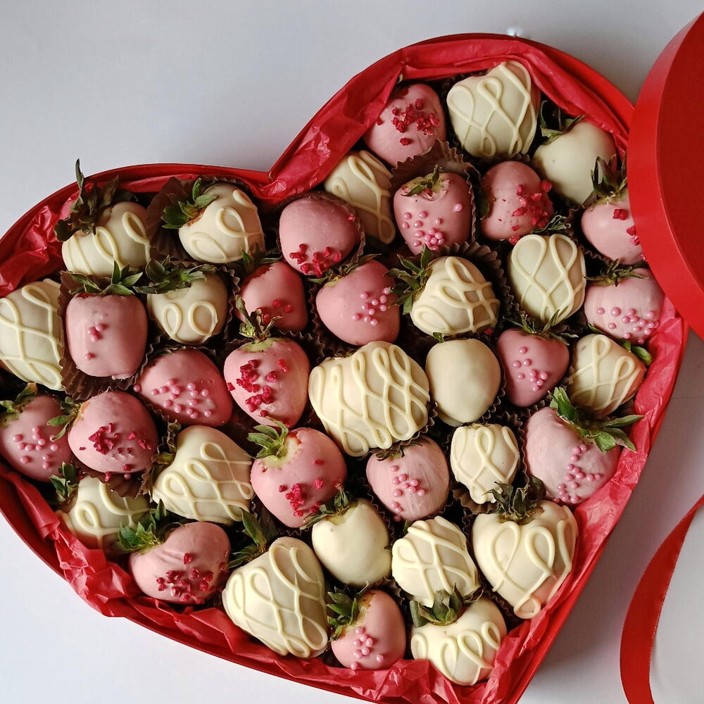 Сердце ХL с клубникой в шоколаде 🍓Клубника в шоколаде Дофаминовый букет — фото 2