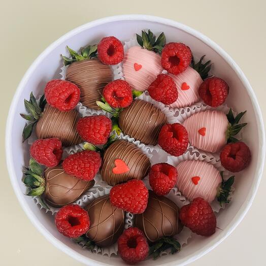 Клубника 🍓 малина — фото 1